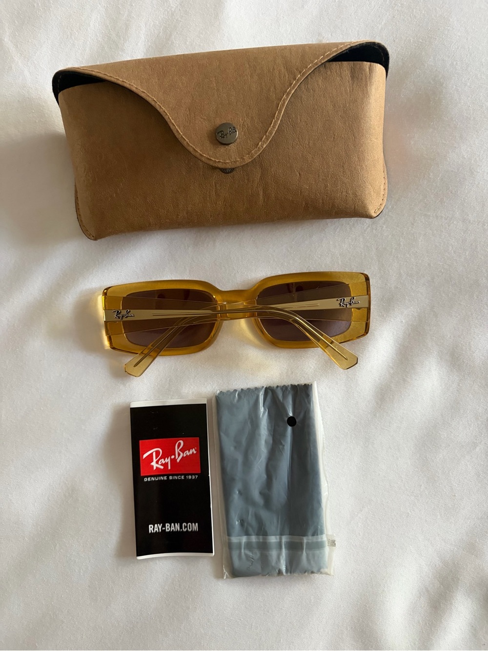 LIKE NEW Ray-Ban Kiliane Amber Yellow Rectangular Sunglasses